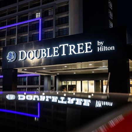 Doubletree By Hilton Calgary North Hotel Exterior photo